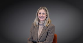 jenna L headshot web-1